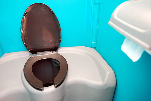 Best Porta potty rental near me  in Hopewell, NJ